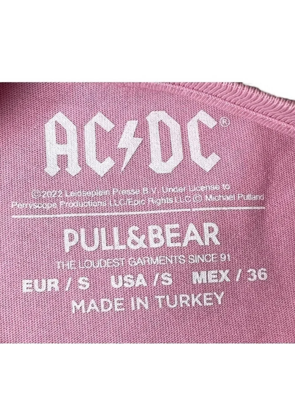 Pull & Bear Men’s AC/DC Short Sleeve Tee Pink Size Small